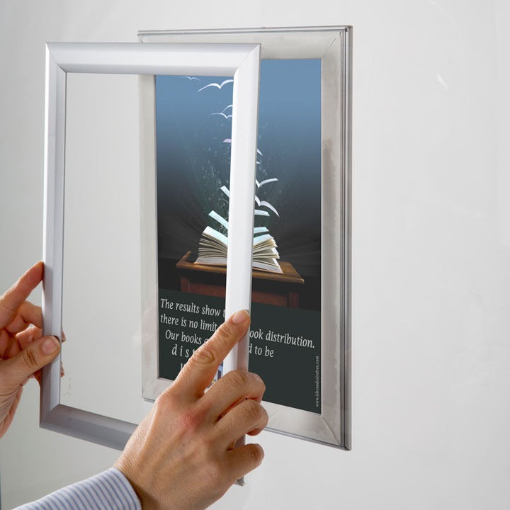 WINDOW SNAP FRAMES – Pop Display